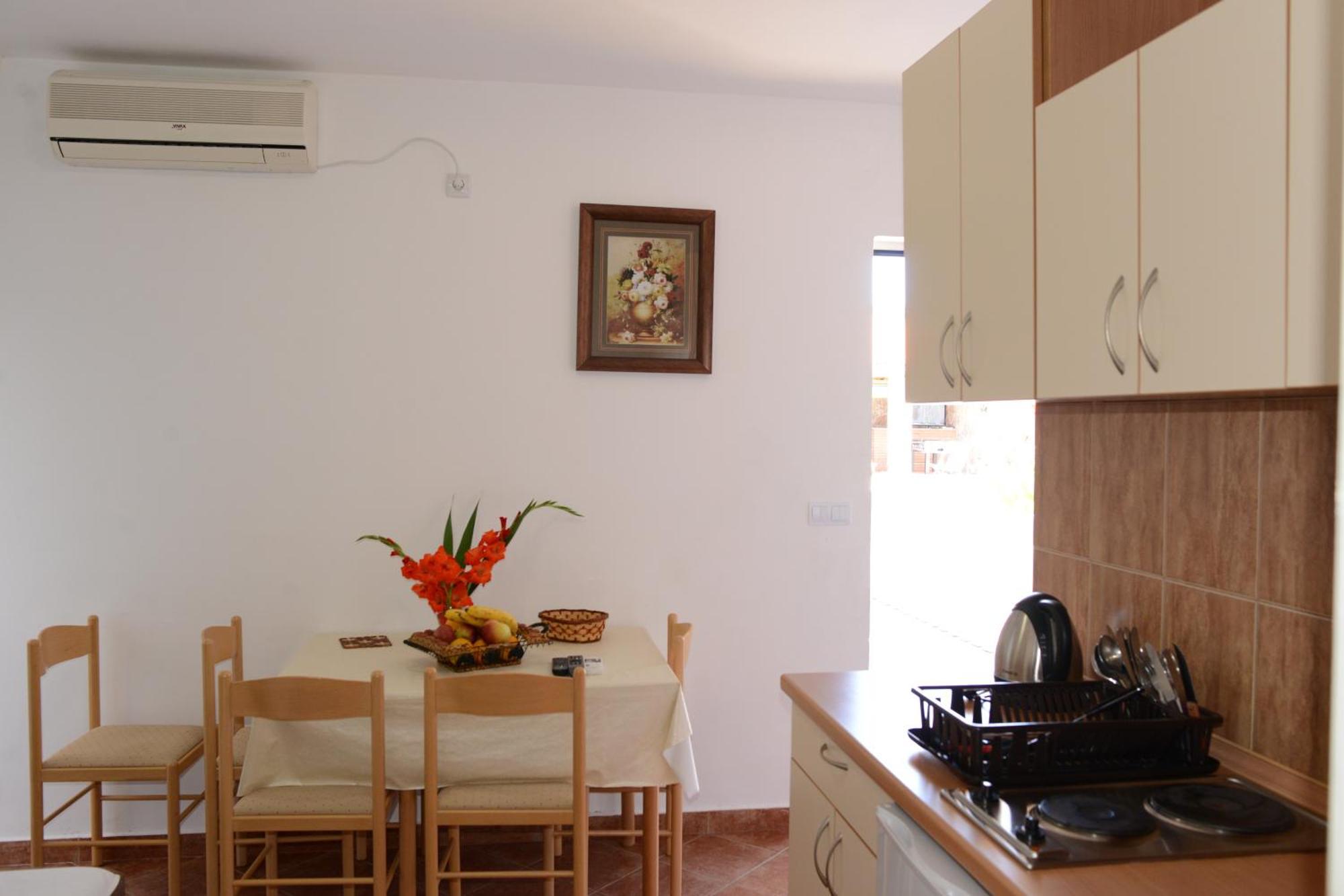 Apartments Vila Lazarevic Tivat Room photo