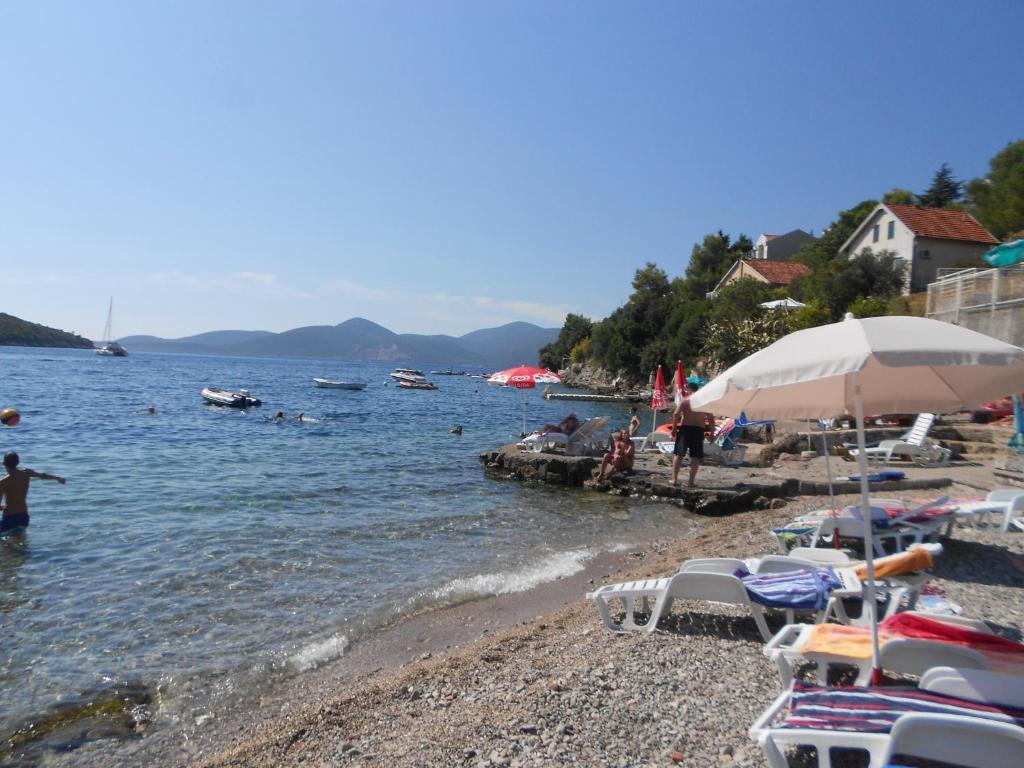 Apartments Vila Lazarevic Tivat Exterior photo